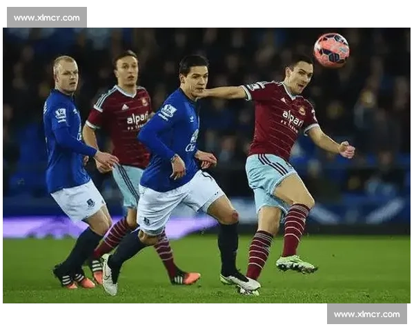 热火鏖战凯尔特人东部强强对话展现季后赛级别攻防博弈决胜负走向