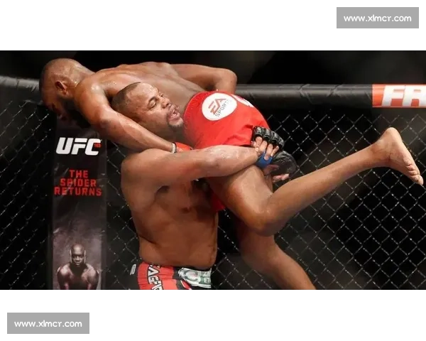 琼斯与科米尔宿敌对决揭示UFC历史巅峰之战真相背后争议与传奇